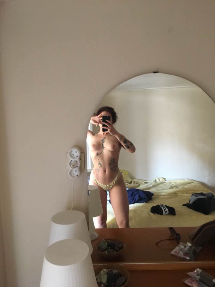 Slut girlfriend exposed. Kik alphawest09 to expose your slut #QcebGlxN