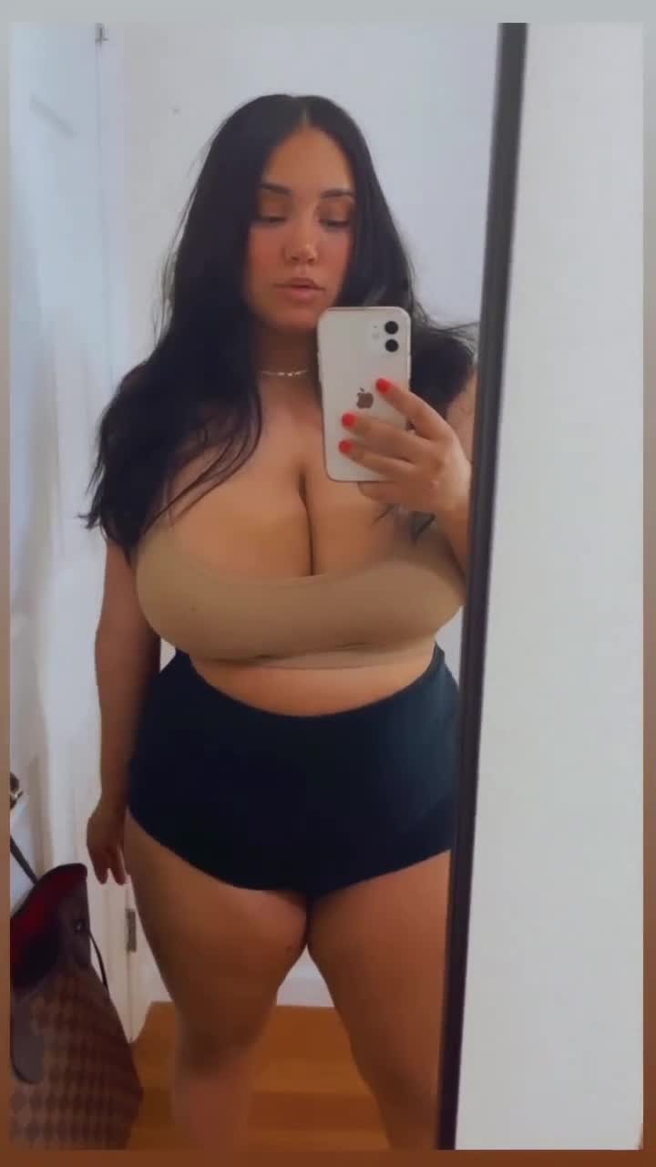 Busty Yd@l!@ - Porn Videos & Photos - EroMe