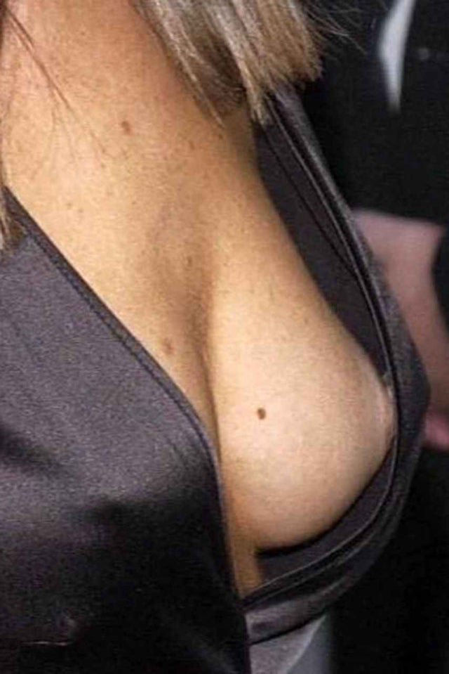 Claudia Winkleman Hot MILF Wank Challenge π―π₯π₯ππβπ¦π¦ #YbSIziNQ