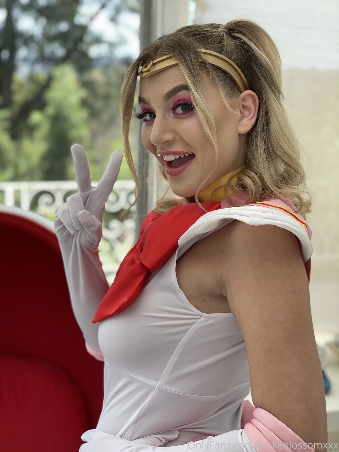 Blakeblossom (tele blw) #MNMLbskU