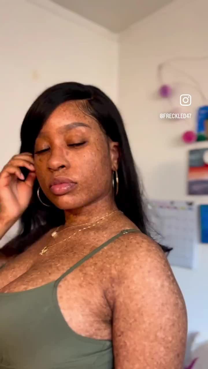 Sexy freckled ebony - Porn Videos & Photos - EroMe