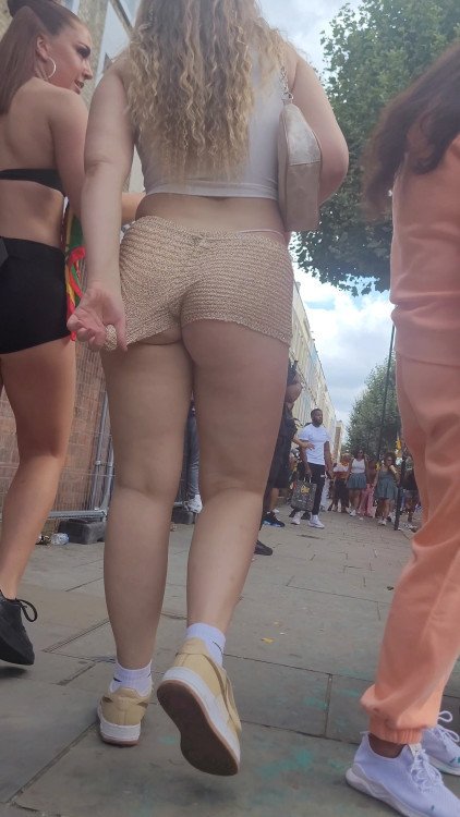 Phat Ass Whaletail Thong Slip Walking 🔥 #P0lD1HkW