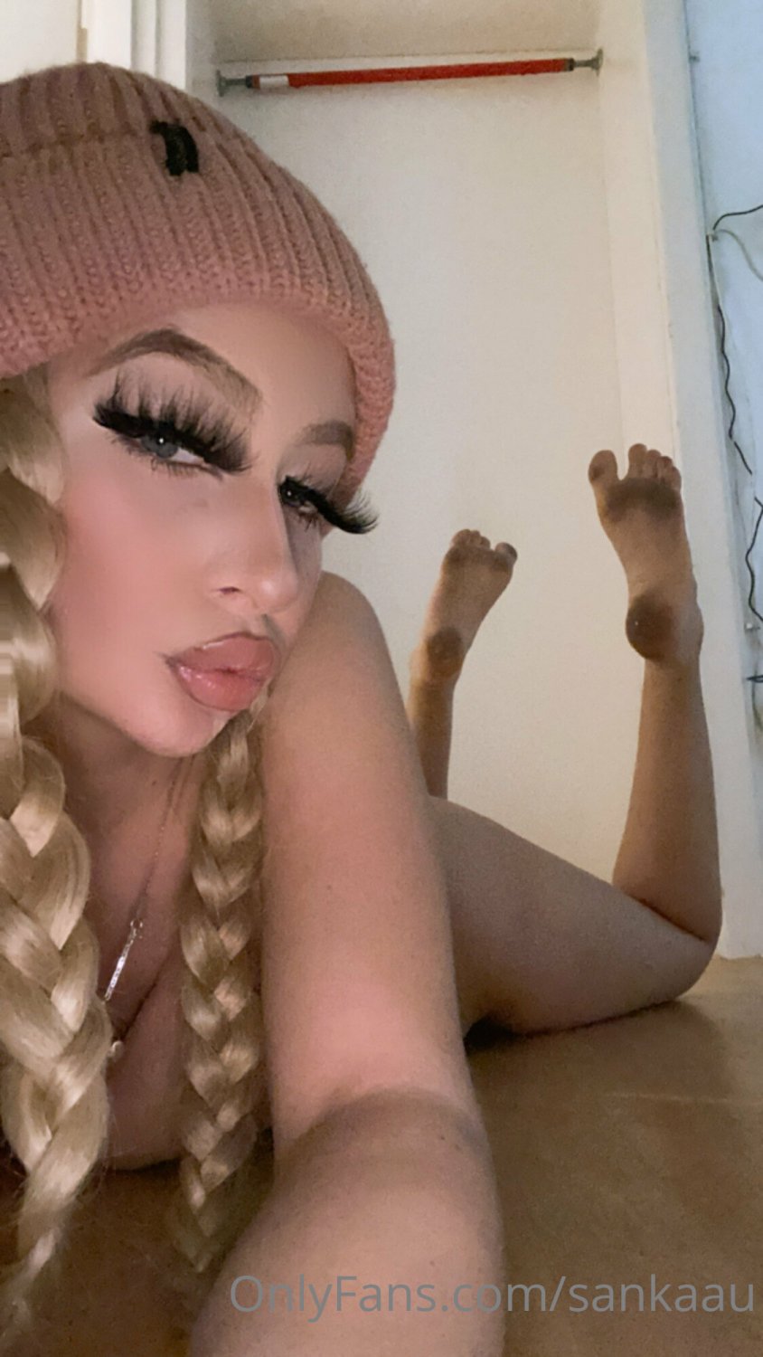 Blonde Foot Slut Loves Dirty Soles #4yY51CCZ