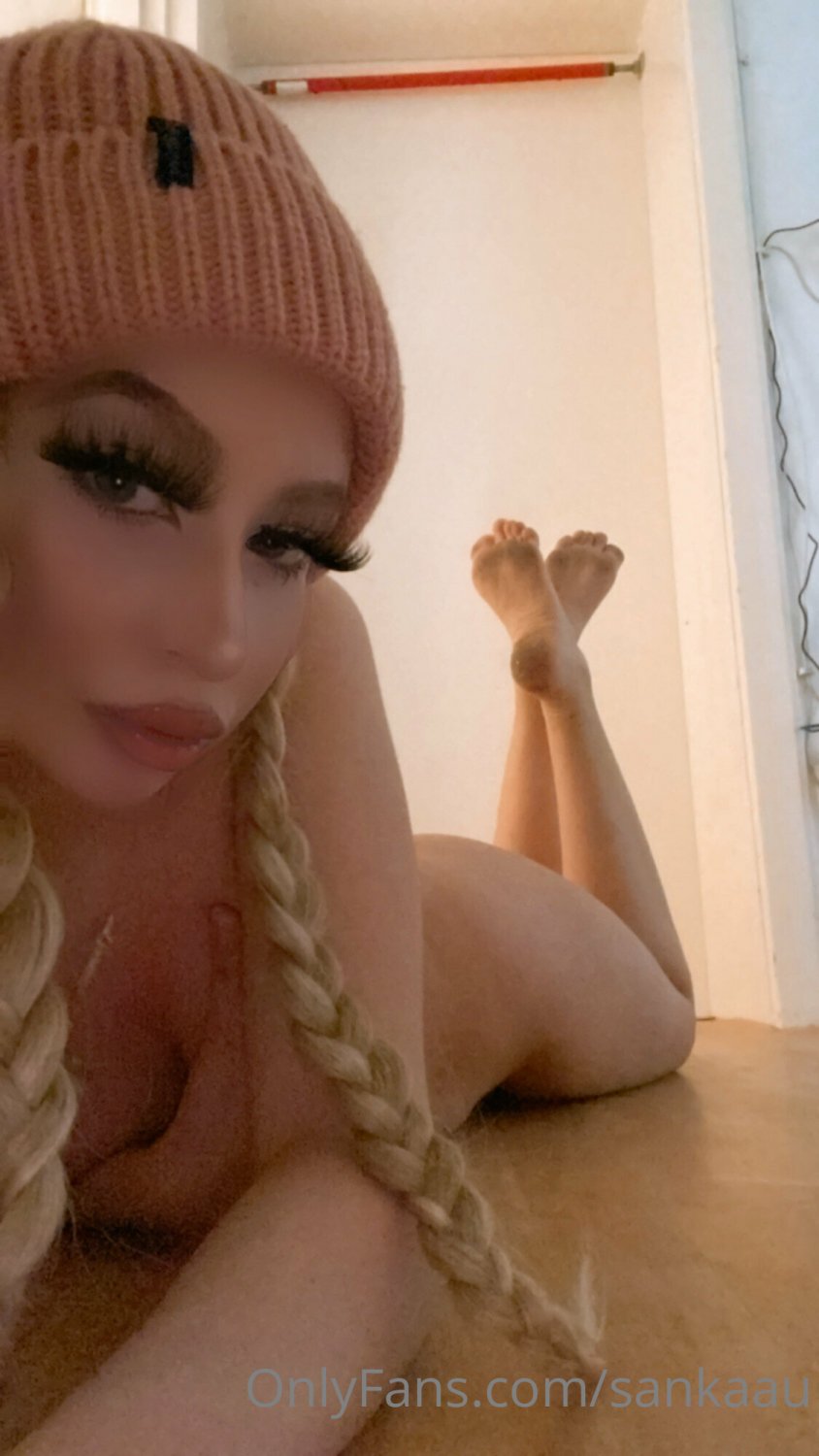 Blonde Foot Slut Loves Dirty Soles #Kar5yWCe