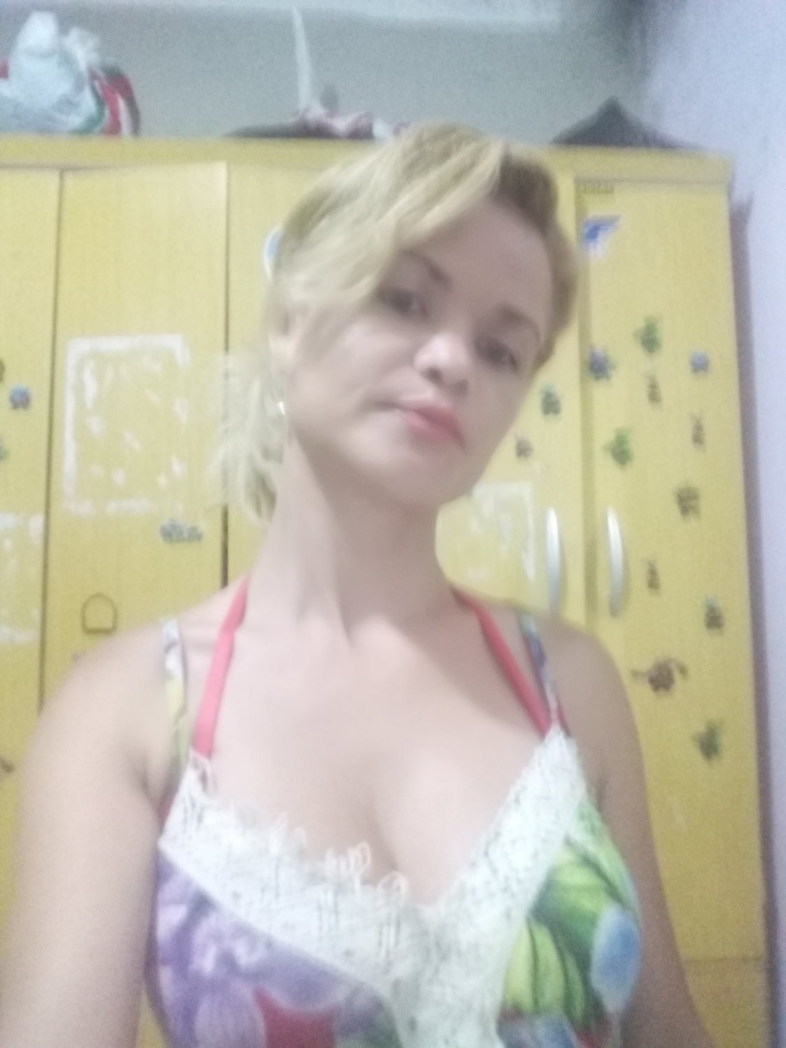Manuela loira da bunda bonita caiu no 4shared #lqk9aIV8