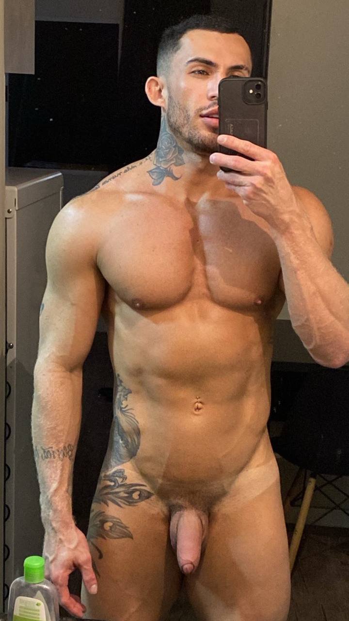 Hot hunk gay #BxXQoxIo