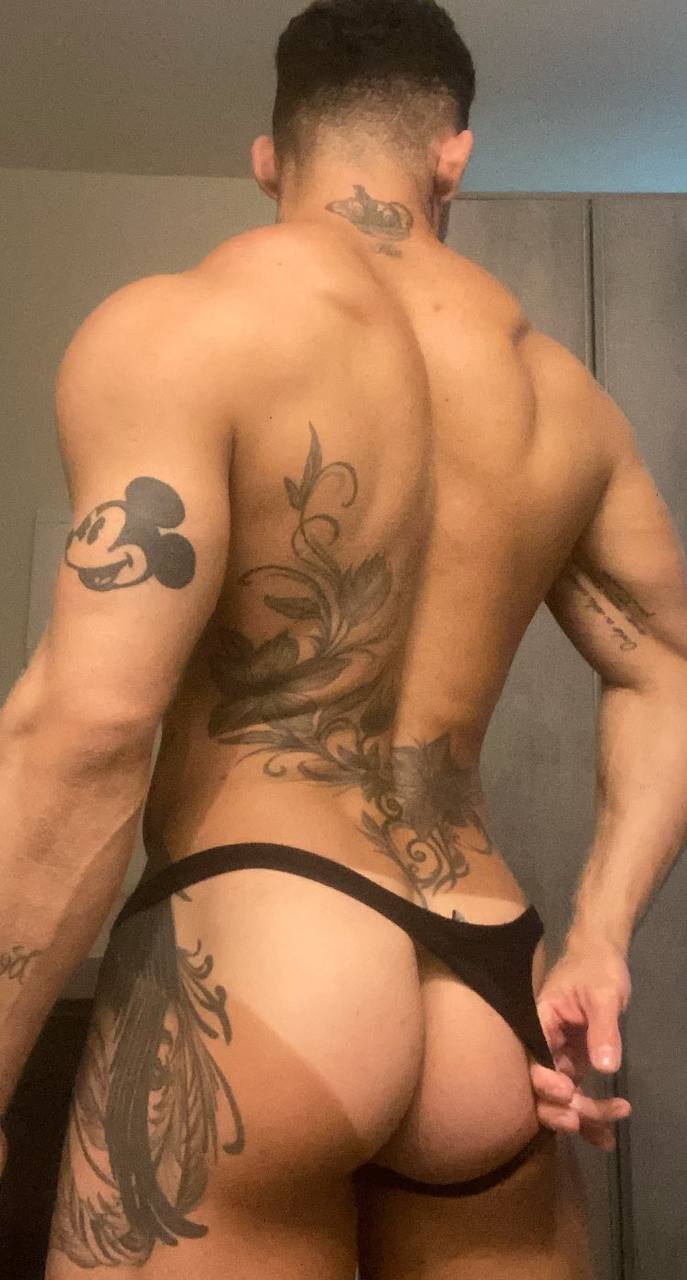 Hot hunk gay #U6WJ5Oxi
