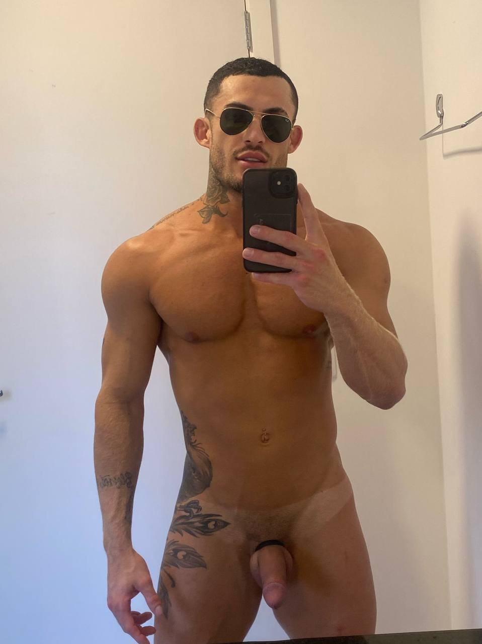Hot hunk gay #ueXZl8RP