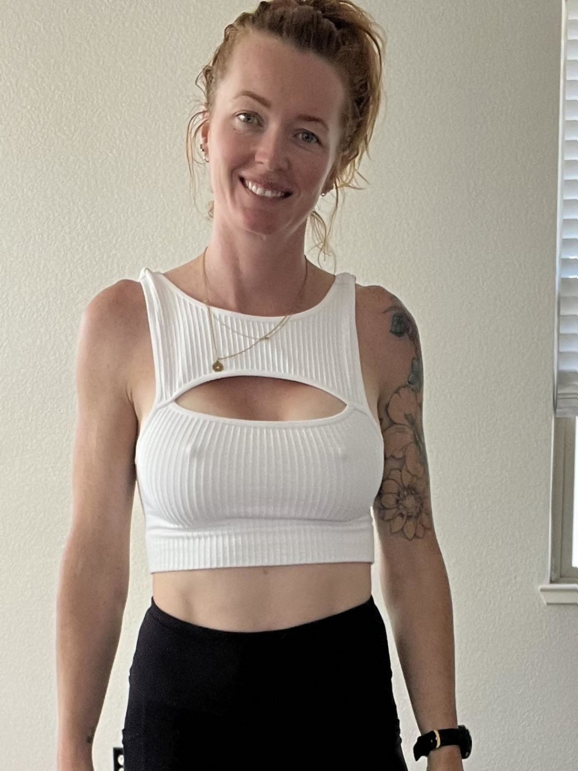 Redhead milf naked #9oAIeDvY